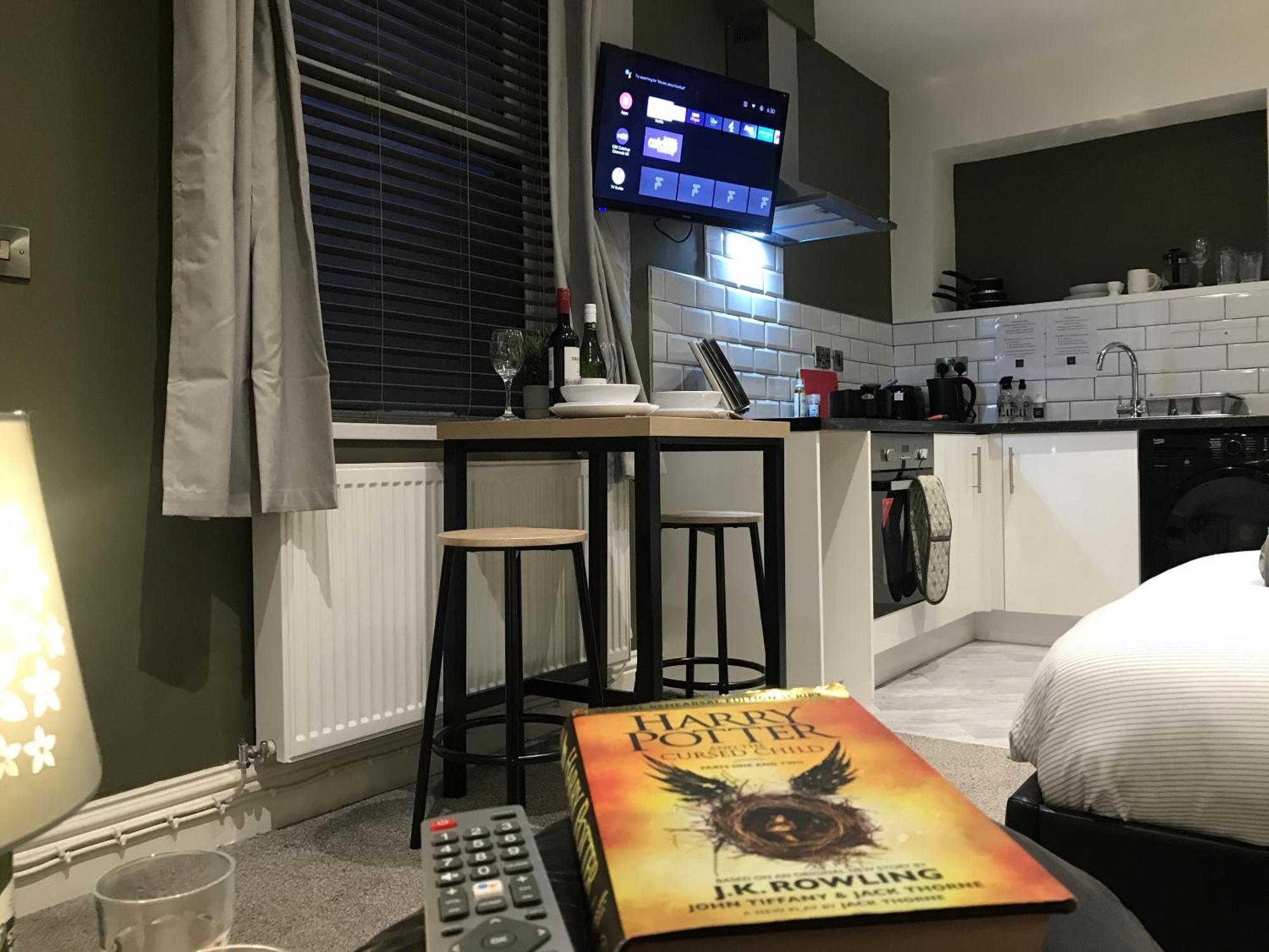 Contemporary 1 Bed Studio For Comfy Stay In Wigan Zewnętrze zdjęcie